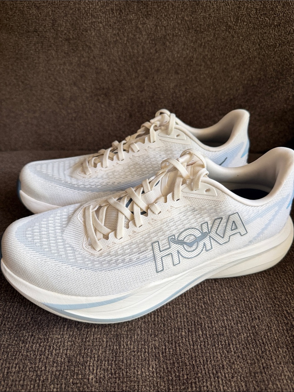 HOKA Mach 7